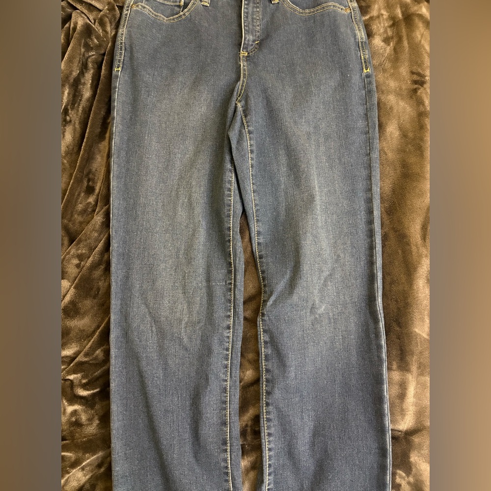 Style & Co Mid-waisted blue jeans
